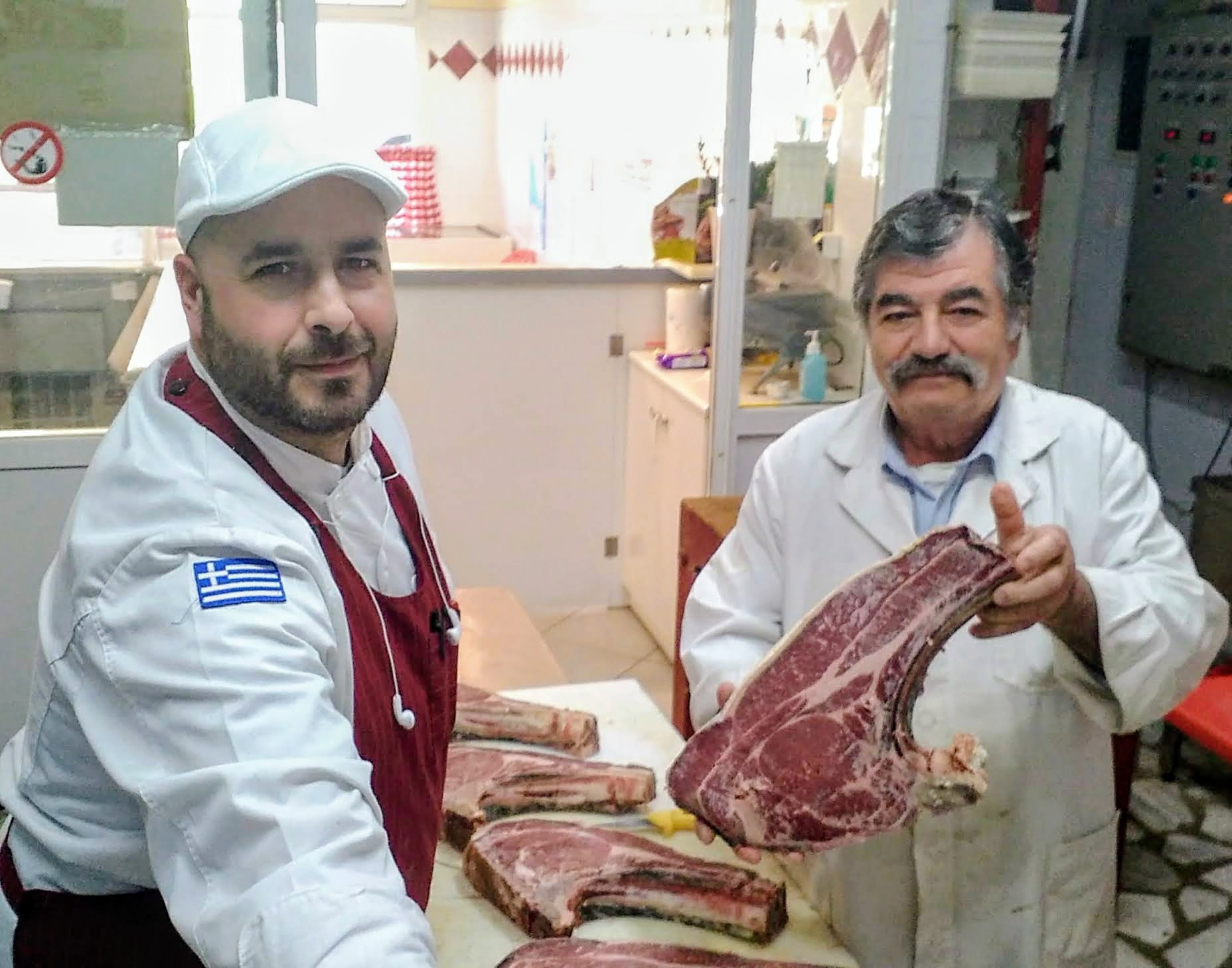 Γιάννης και Βασίλης με dry-aged κοπές
